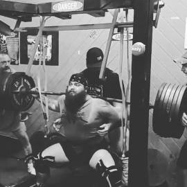 24131239_873544536148808_1926485458628914624_n